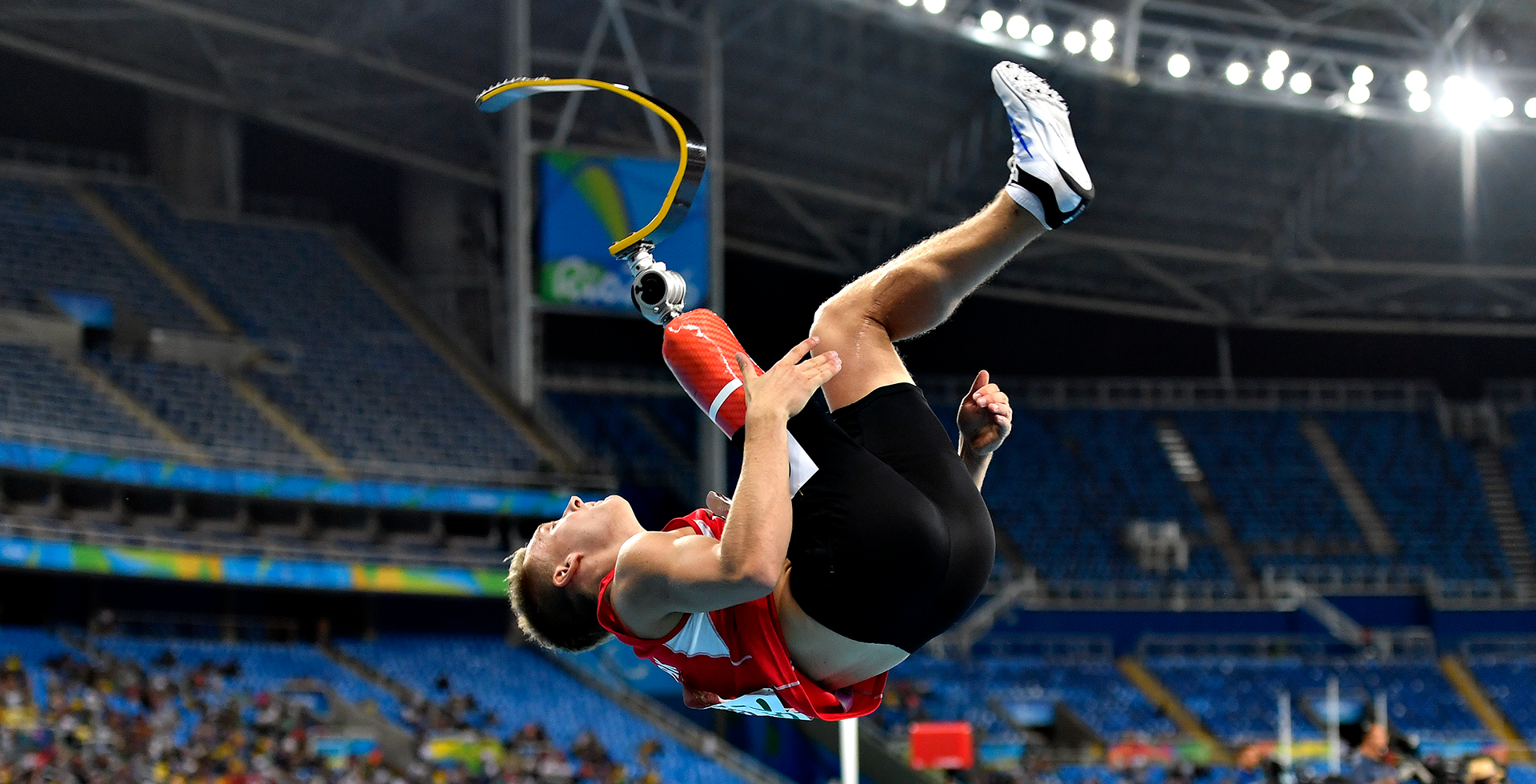 个卓越的展 个卓越的展